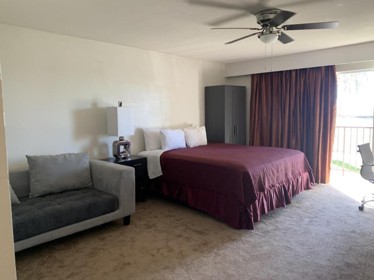 Ramada By Wyndham Holtville מראה חיצוני תמונה