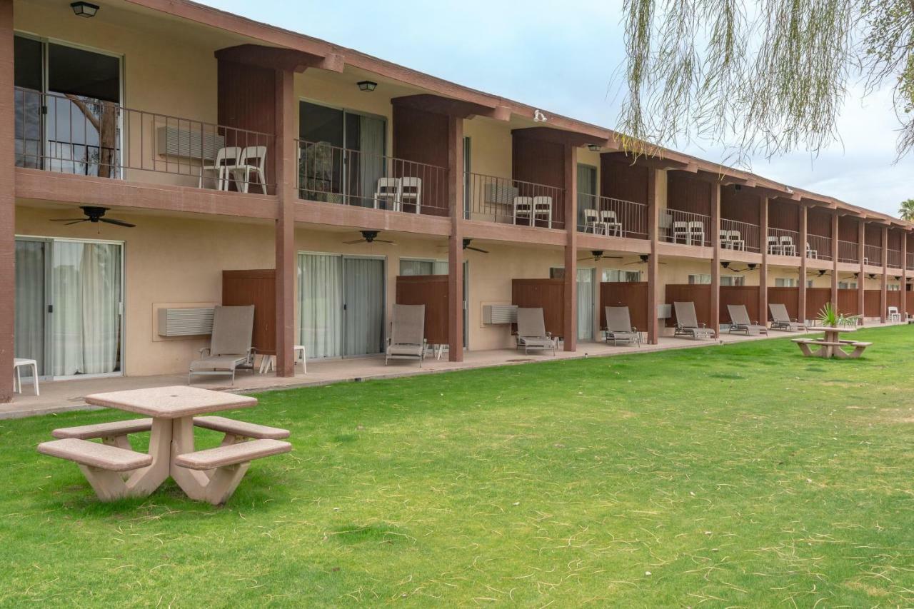 Ramada By Wyndham Holtville מראה חיצוני תמונה